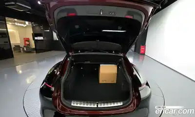 Porsche Taycan 2022 0.1 Автомат в Москве № 165046, миниатюра 9