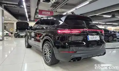Porsche Cayenne 2023 3.0 Автомат в Москве № 165101, миниатюра 5