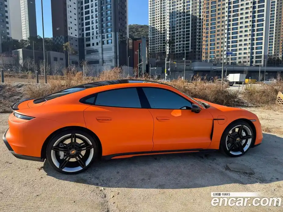 Porsche Taycan 2021 Автомат в Москве № 165794, фото 3