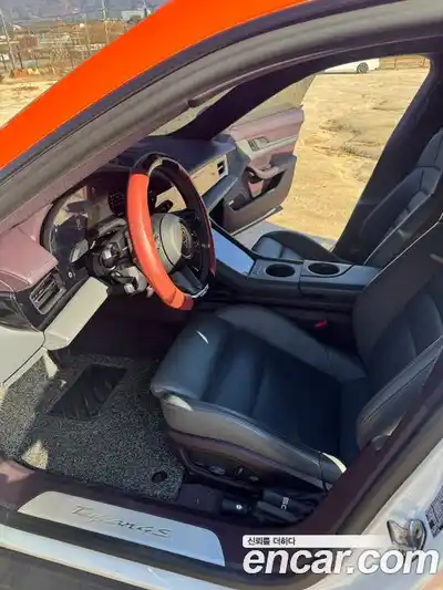 Porsche Taycan 2021 Автомат в Москве № 165794, миниатюра 5