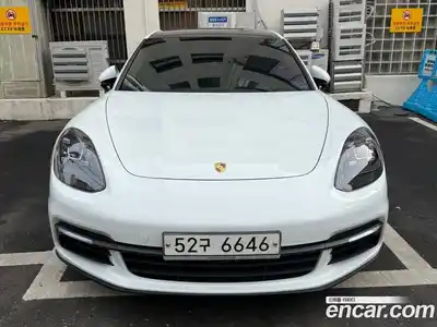 Porsche Panamera, 2018