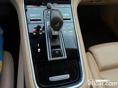 Porsche Panamera 2018 3.0 Автомат в Москве № 165916, миниатюра 11