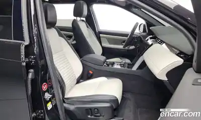 Land Rover Discovery Sport 2024 2.0 Автомат в Москве № 165941, миниатюра 11