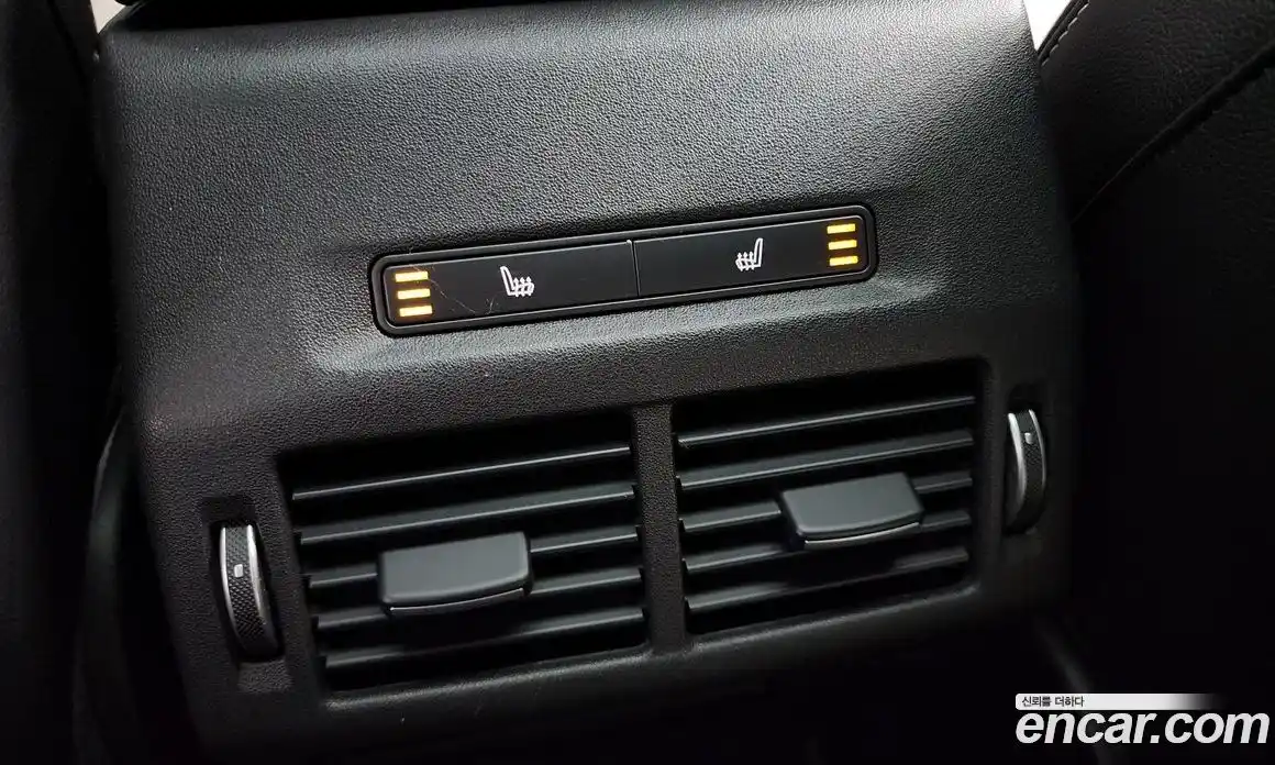 Land Rover Discovery Sport 2024 2.0 Автомат в Москве № 165941, фото 8