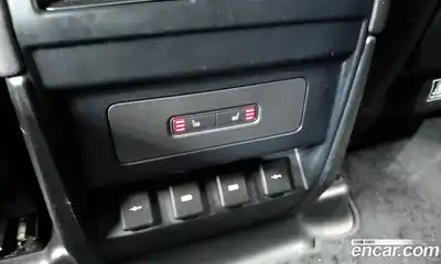 Land Rover Defender 2020 2.0 Автомат в Москве № 166179, миниатюра 12