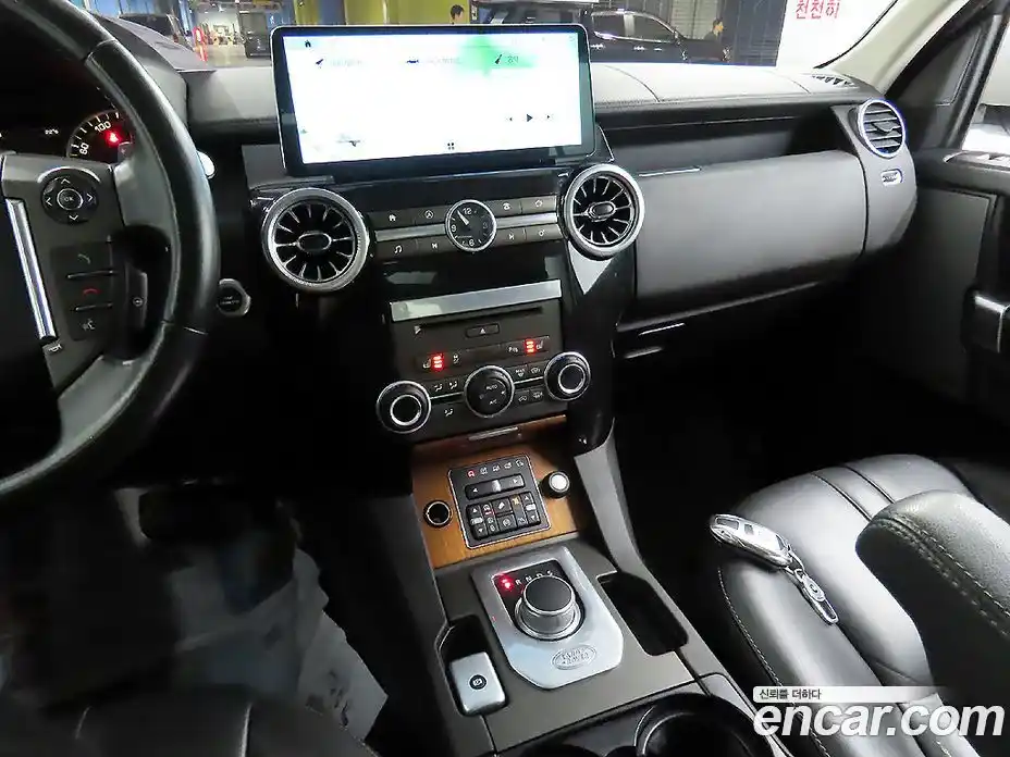 Land Rover Discovery 2016 3.0 Автомат в Москве № 166886, фото 11