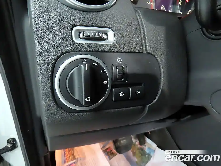 Land Rover Discovery 2016 3.0 Автомат в Москве № 166886, фото 15