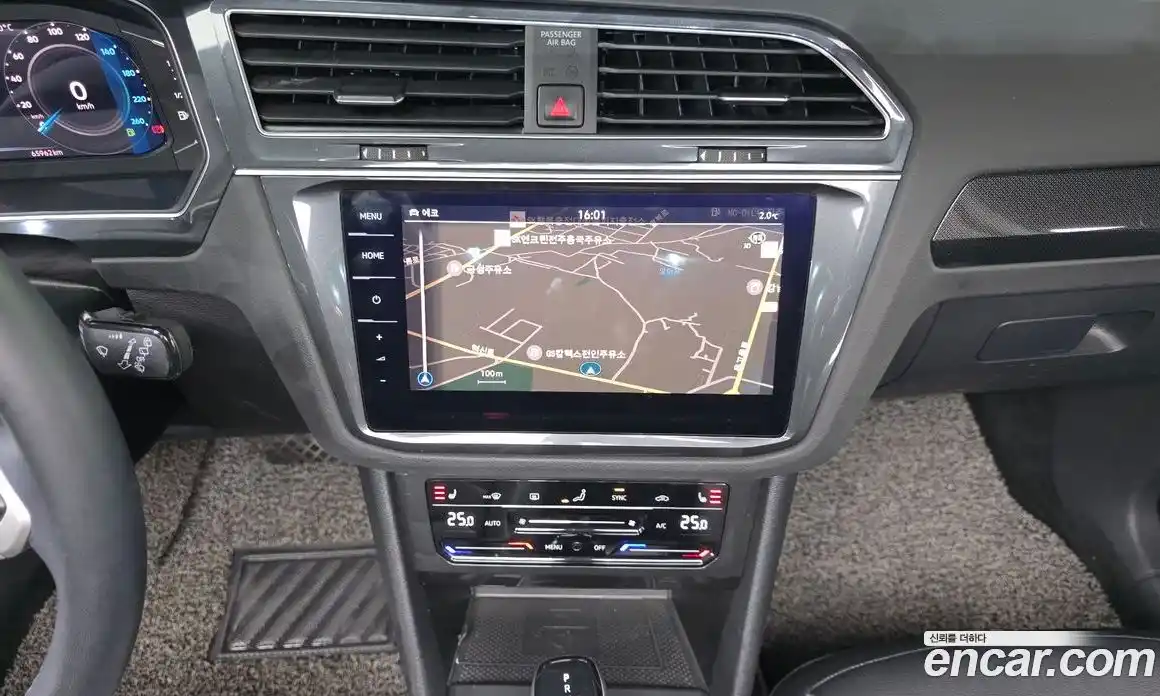 Volkswagen Tiguan 2023 2.0 Автомат в Москве № 168741, фото 15