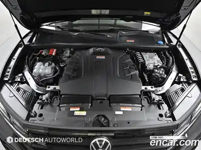 Volkswagen Touareg 2023 3.0 Автомат в Москве № 169143, миниатюра 6