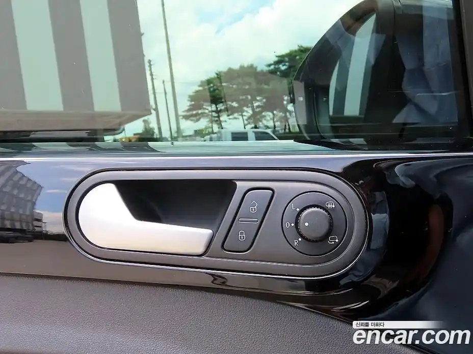 Volkswagen Beatle 2013 2.0 Автомат в Москве № 169267, фото 9