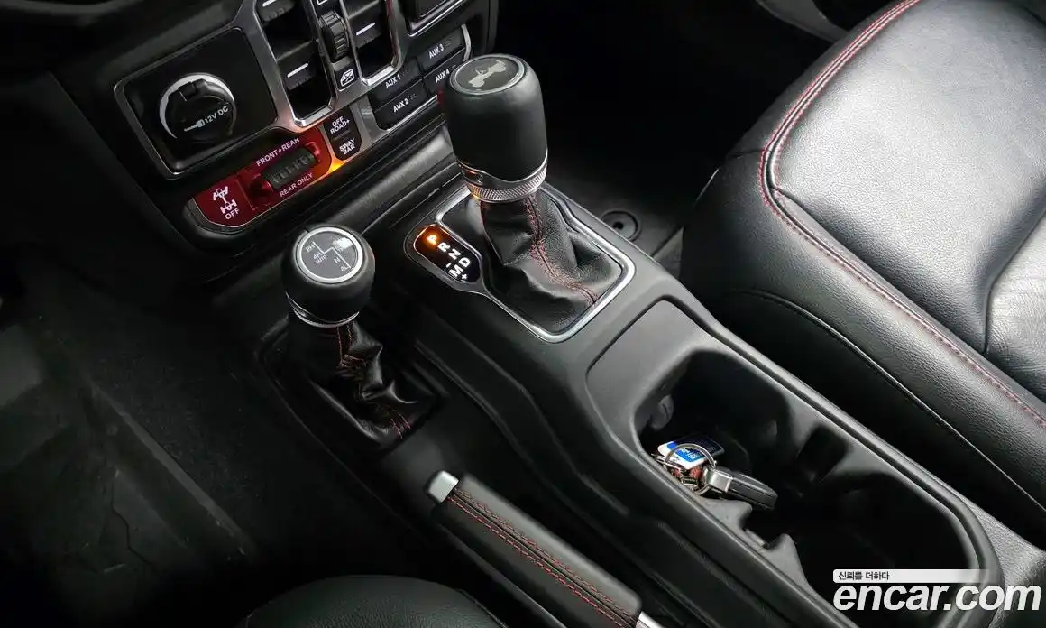 Jeep Wrangler 2023 2.0 Автомат в Москве № 169327, фото 16