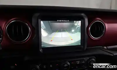 Jeep Wrangler 2023 2.0 Автомат в Москве № 169327, миниатюра 3