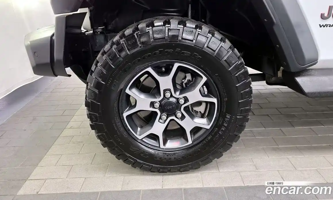 Jeep Wrangler 2023 2.0 Автомат в Москве № 169327, фото 7