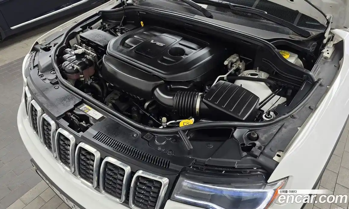 Jeep Cherokee 2019 3.6 Автомат в Москве № 169551, фото 15