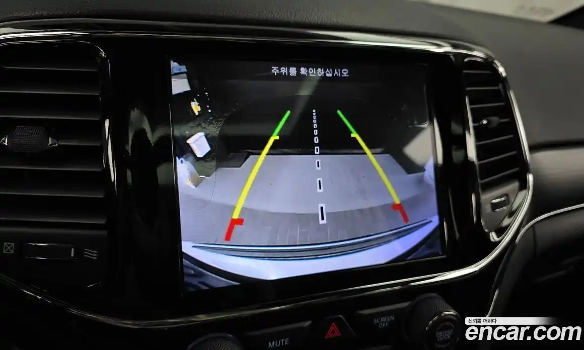 Jeep Cherokee 2019 3.6 Автомат в Москве № 169551, фото 18