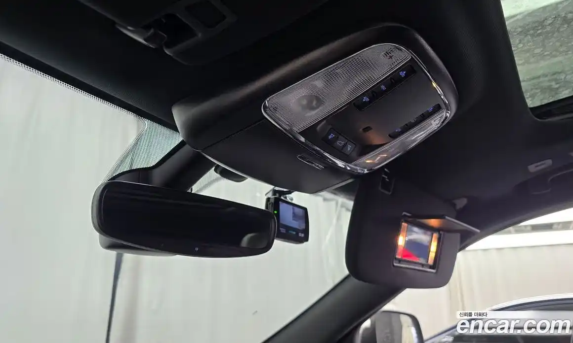 Jeep Cherokee 2019 3.6 Автомат в Москве № 169551, фото 6