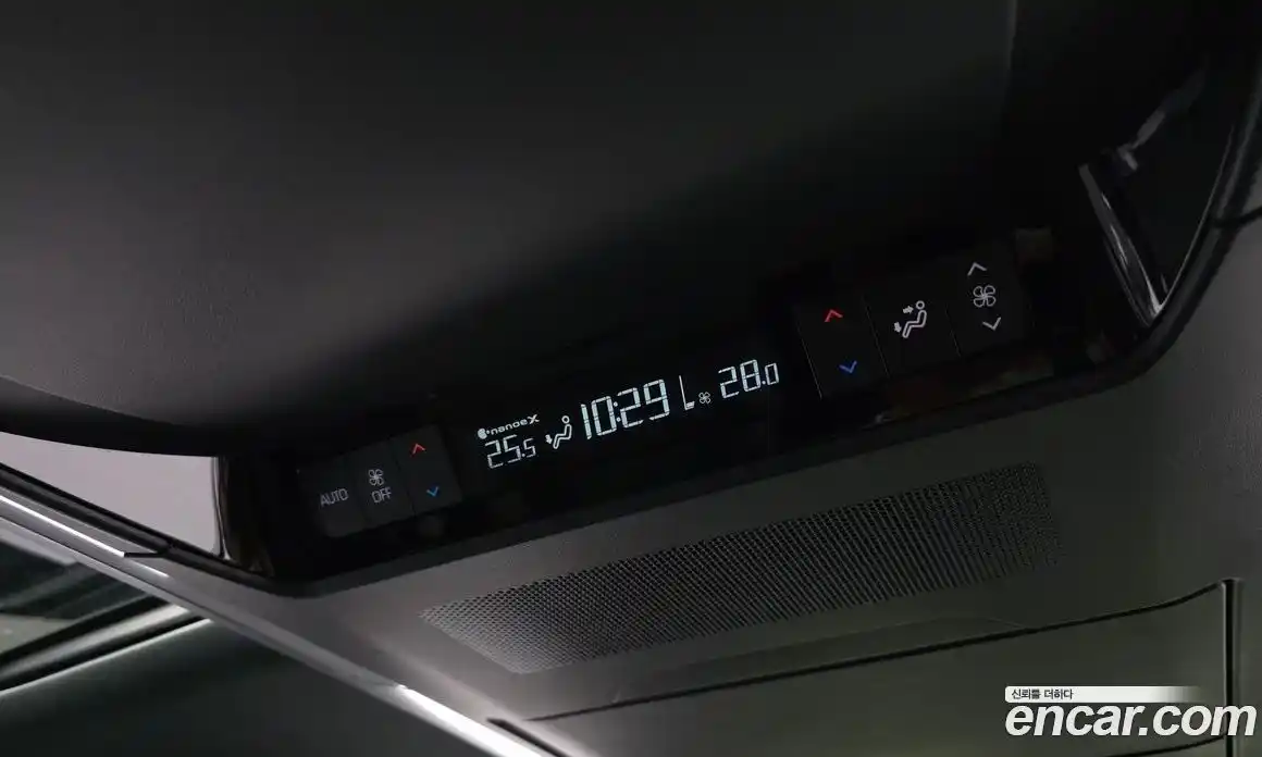 Toyota Alphard 2024 2.5 Автомат в Москве № 170127, фото 4