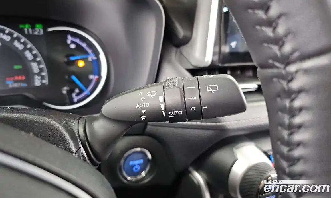 Toyota RAV4 2022 2.5 Автомат в Москве № 170313, фото 18