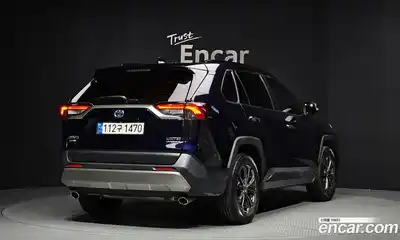 Toyota RAV4 2022 2.5 Автомат в Москве № 170313, миниатюра 2