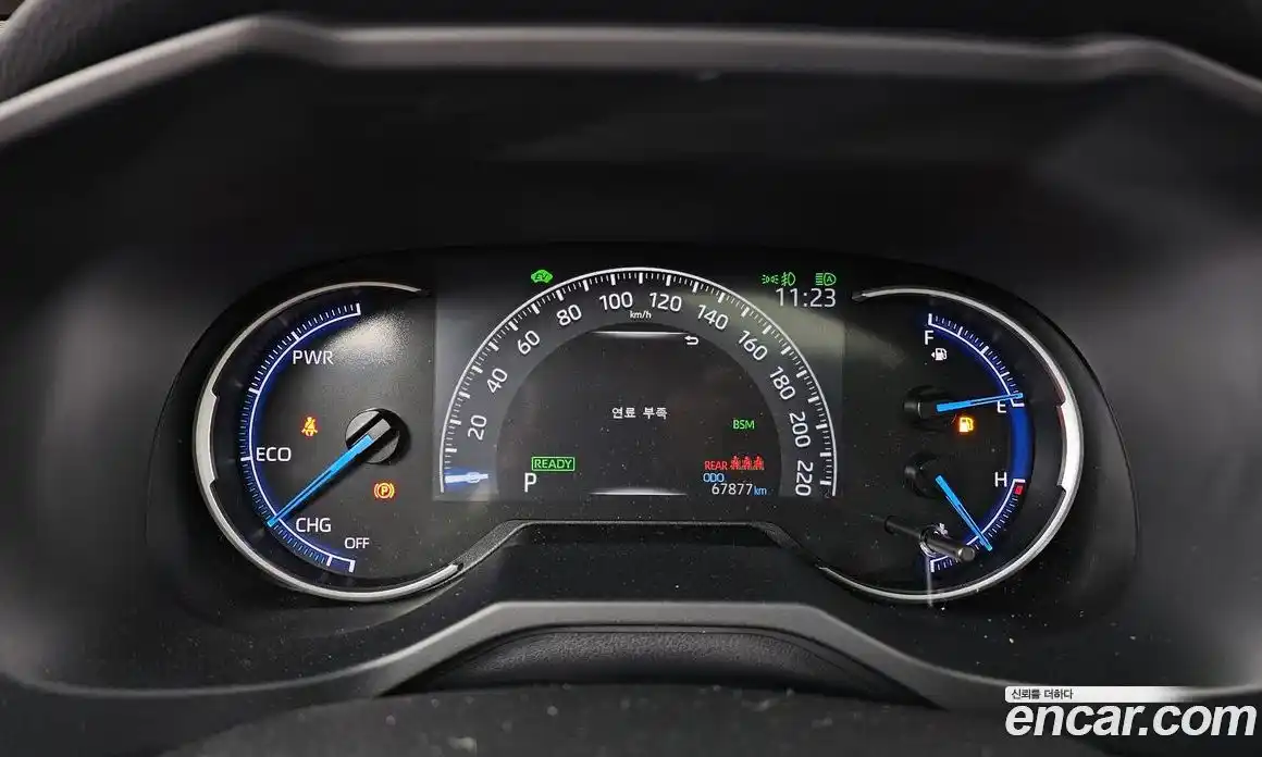 Toyota RAV4 2022 2.5 Автомат в Москве № 170313, фото 8