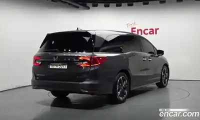 Honda Odyssey 2023 3.5 Автомат в Москве № 170425, миниатюра 7