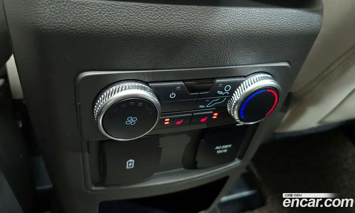 Ford Explorer 2021 3.0 Автомат в Москве № 170890, фото 12