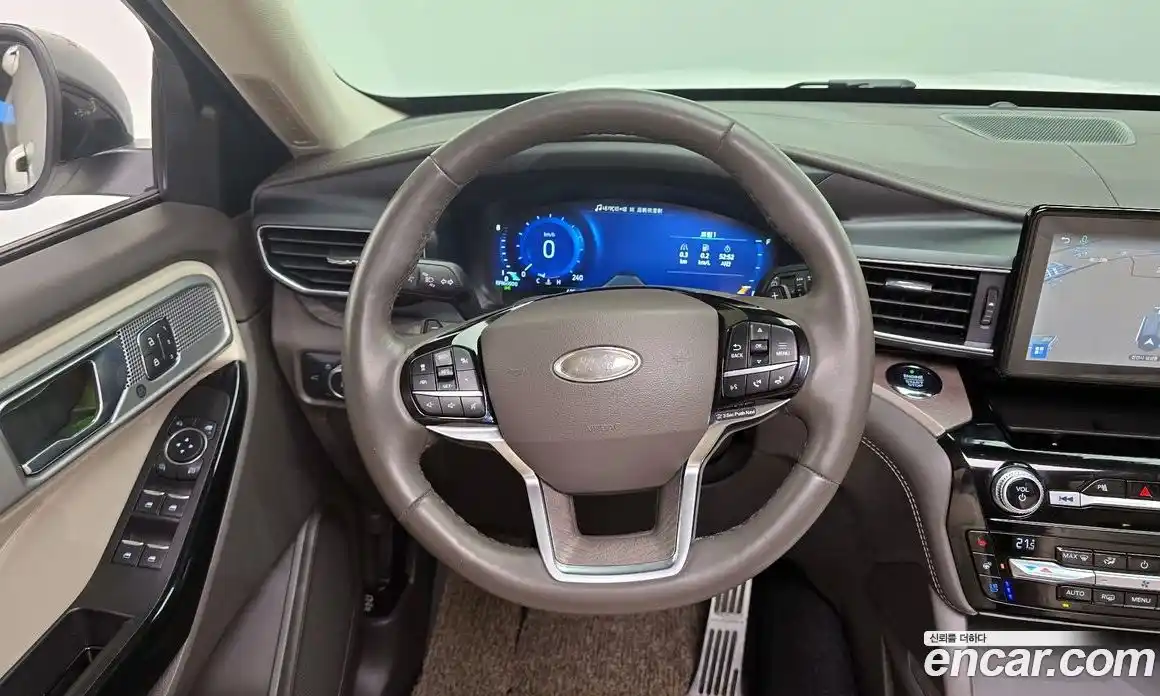 Ford Explorer 2021 3.0 Автомат в Москве № 170890, фото 7