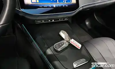 Mercedes-Benz E-Class 2025 2.0 Автомат в Москве № 178346, миниатюра 10