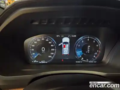 Volvo XC90 2019 2.0 Автомат в Москве № 178810, миниатюра 12