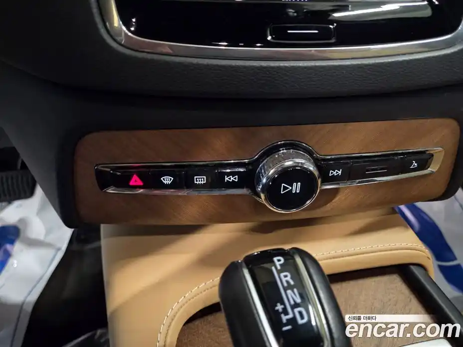 Volvo XC90 2019 2.0 Автомат в Москве № 178810, фото 18