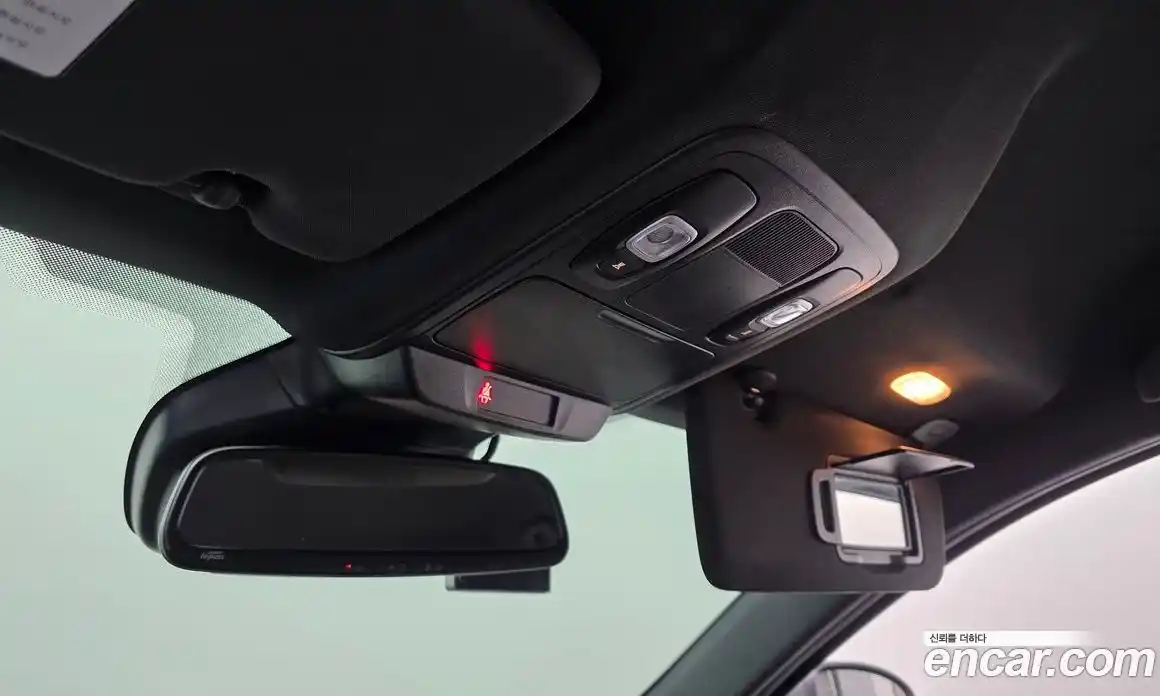 Renault SM6 2020 2.0 Автомат в Москве № 179845, фото 20