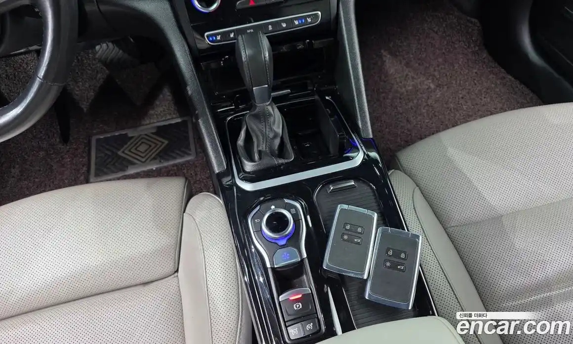 Renault SM6 2020 2.0 Автомат в Москве № 179845, фото 9