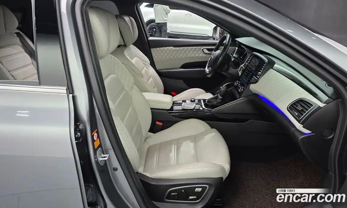 Renault SM6 2020 2.0 Автомат в Москве № 179845, фото 10