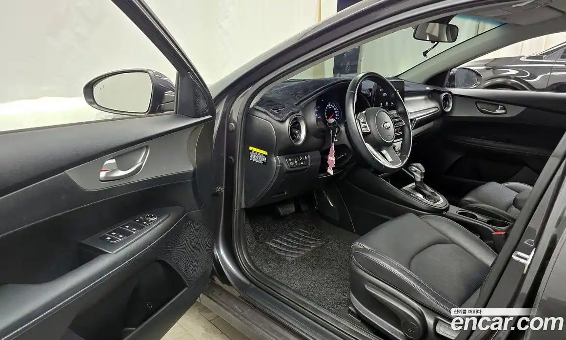 Kia K3 2020 1.6 Автомат в Москве № 18223, фото 14