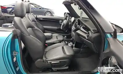 Mini Cooper Convertible 2021 1.5 Автомат в Москве № 184258, миниатюра 11