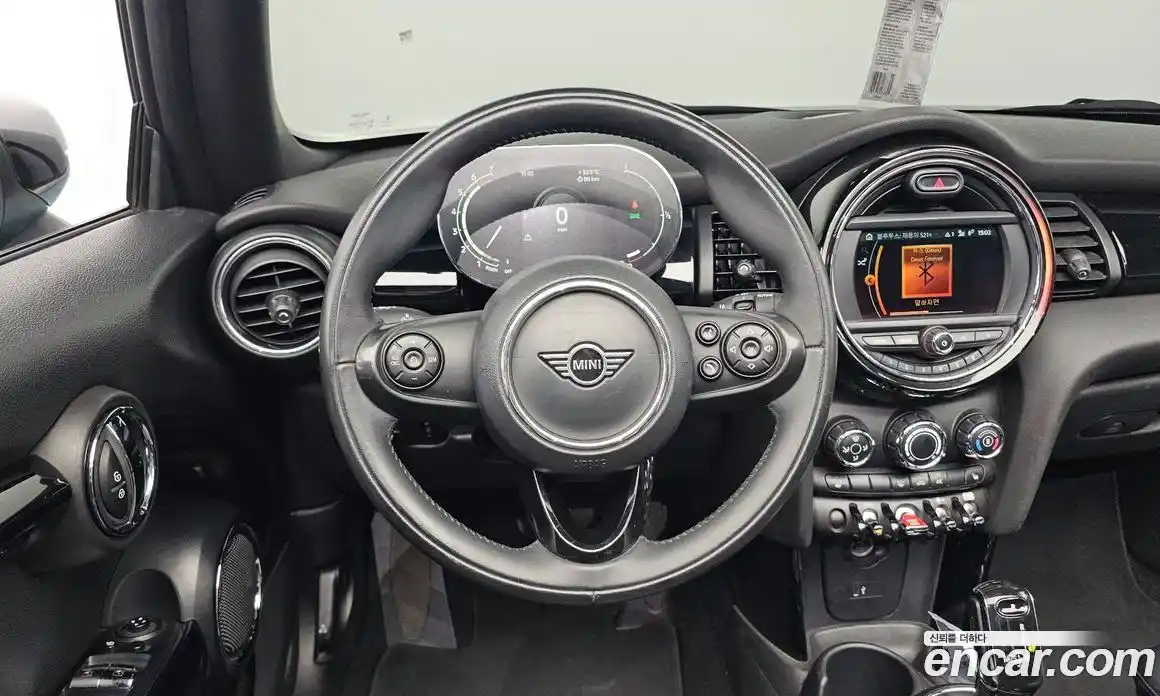 Mini Cooper Convertible 2021 1.5 Автомат в Москве № 184258, фото 13