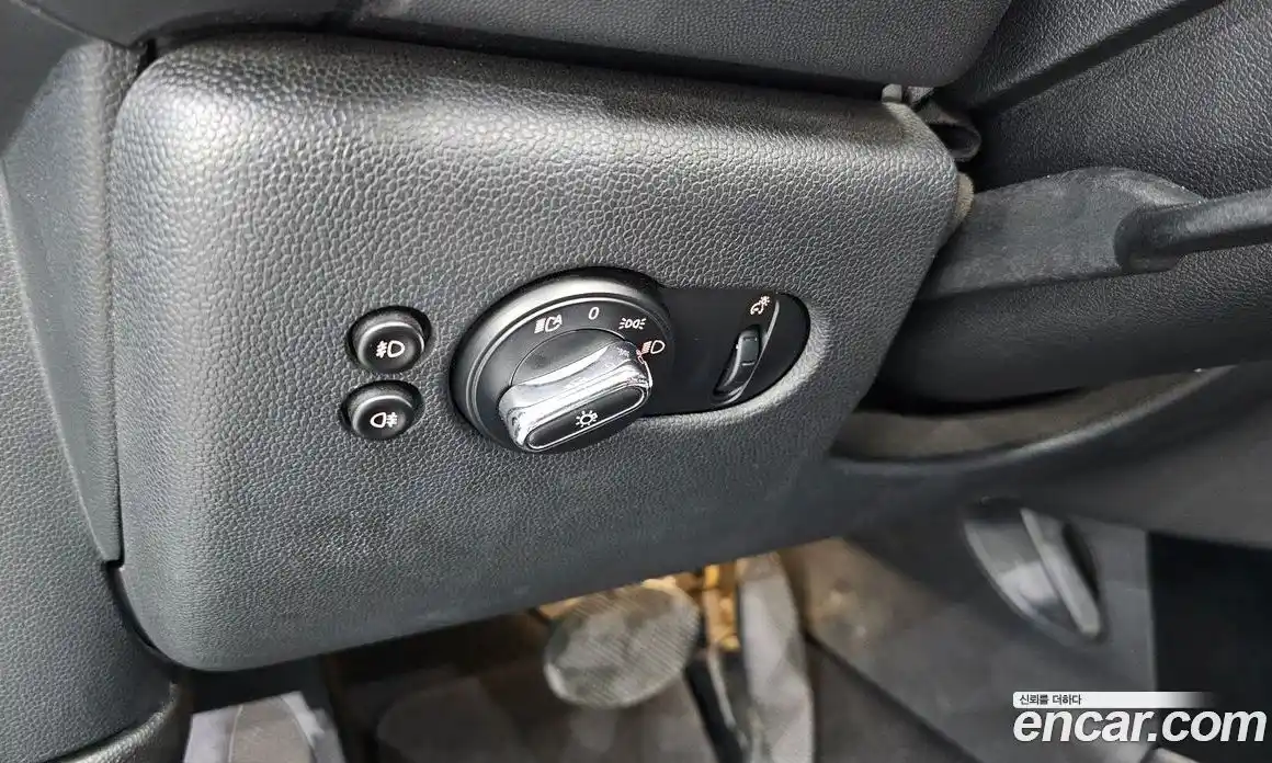 Mini Cooper Convertible 2021 1.5 Автомат в Москве № 184258, фото 17