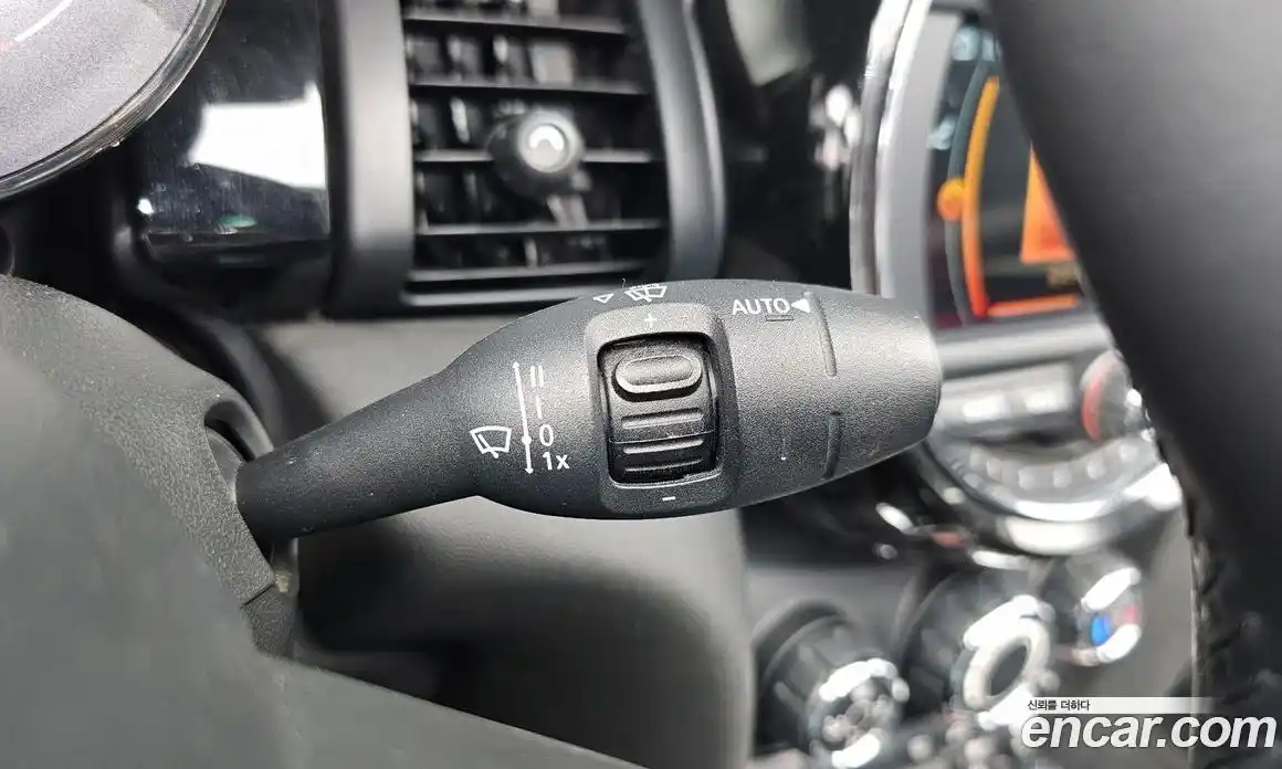 Mini Cooper Convertible 2021 1.5 Автомат в Москве № 184258, фото 18