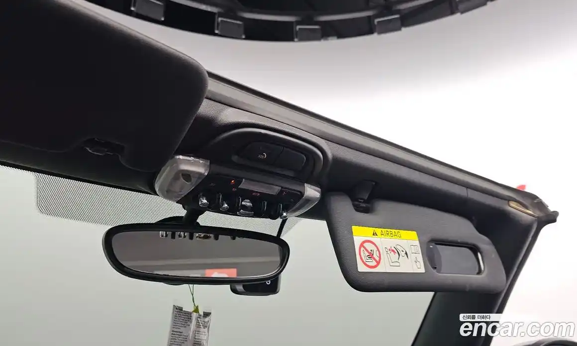 Mini Cooper Convertible 2021 1.5 Автомат в Москве № 184258, фото 19