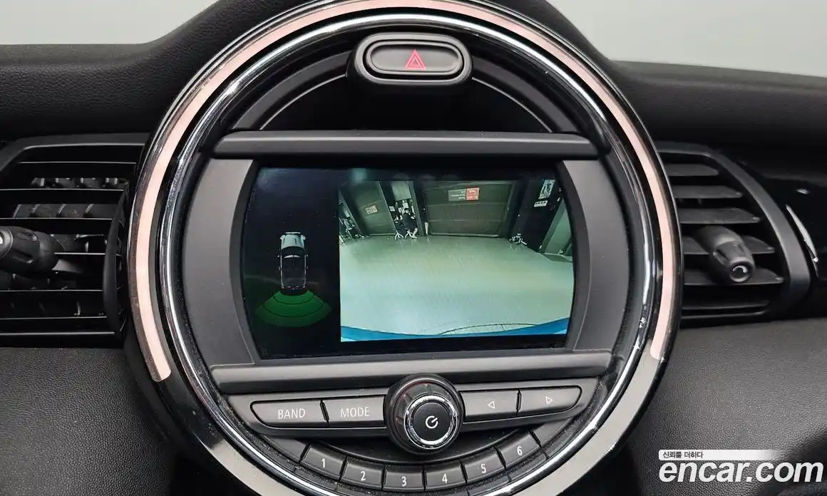 Mini Cooper Convertible 2021 1.5 Автомат в Москве № 184258, фото 7