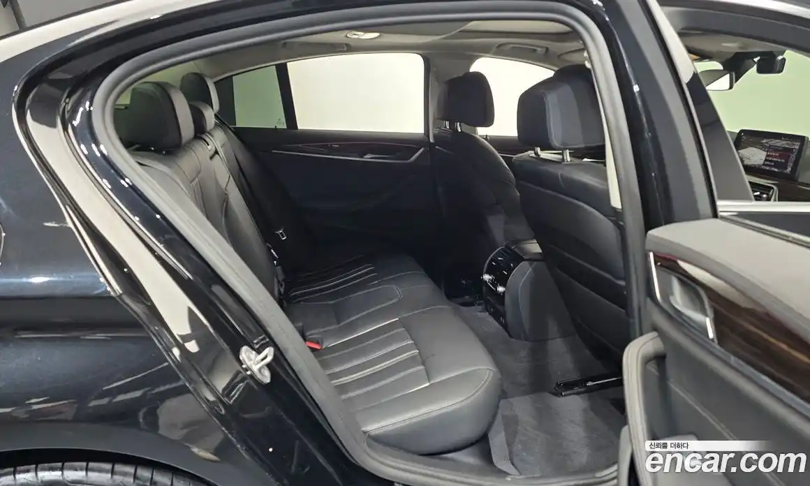 BMW 5-Series 2021 2.0 Автомат в Москве № 188823, фото 11