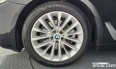 BMW 5-Series 2021 2.0 Автомат в Москве № 188823, миниатюра 4