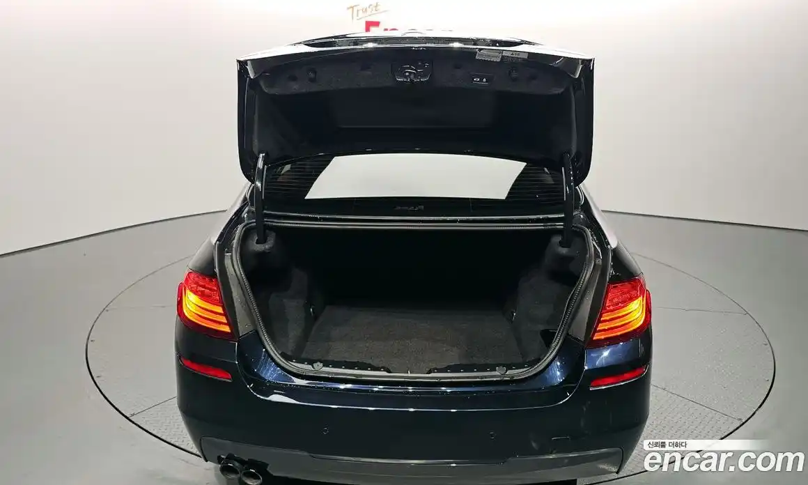 BMW 5-Series 2016 2.0 Автомат в Москве № 193049, фото 20