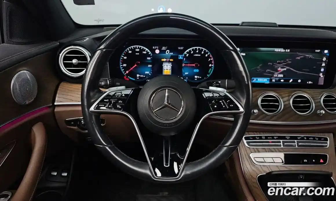 Mercedes-Benz E-Class 2021 2.0 Автомат в Москве № 194488, фото 14