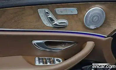 Mercedes-Benz E-Class 2021 2.0 Автомат в Москве № 194488, миниатюра 6