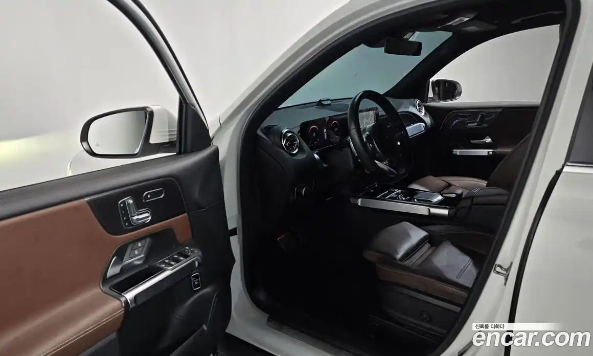 Mercedes-Benz GLB-Class 2021 2.0 Автомат в Москве № 194539, фото 15