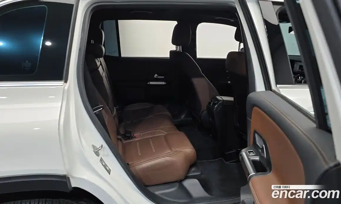 Mercedes-Benz GLB-Class 2021 2.0 Автомат в Москве № 194539, фото 18