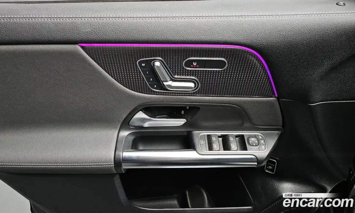 Mercedes-Benz EQA 2021 0.2 Автомат в Москве № 194656, фото 16