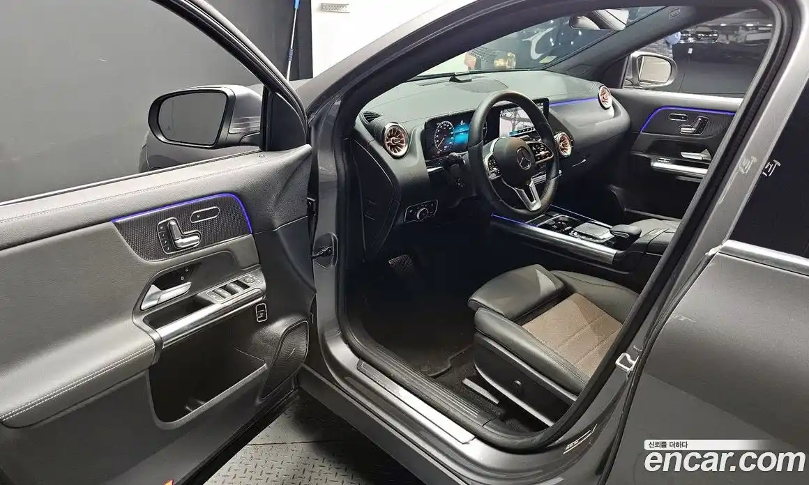 Mercedes-Benz EQA 2021 0.2 Автомат в Москве № 194656, фото 9