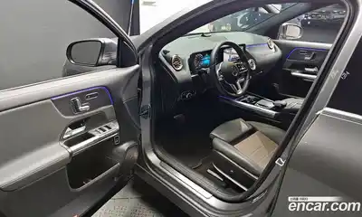 Mercedes-Benz EQA 2021 0.2 Автомат в Москве № 194656, миниатюра 9